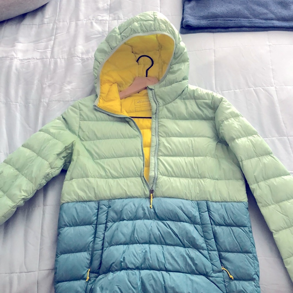 Eddie Bauer Puffy Pull Over